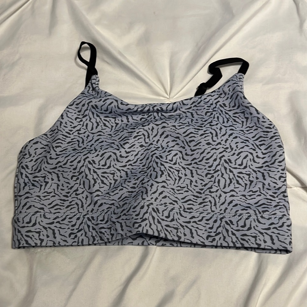 Sports bra